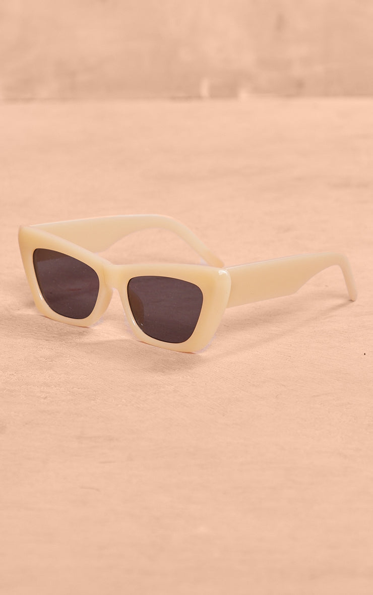 Cream Chunky Cat Eye Retro Sunglasses