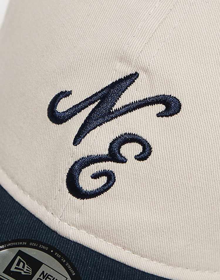 New Era script branded 9twenty cap in navy