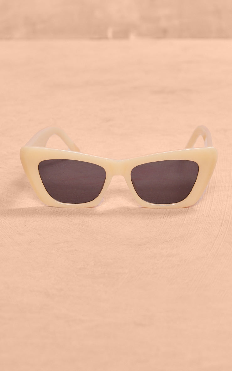 Cream Chunky Cat Eye Retro Sunglasses