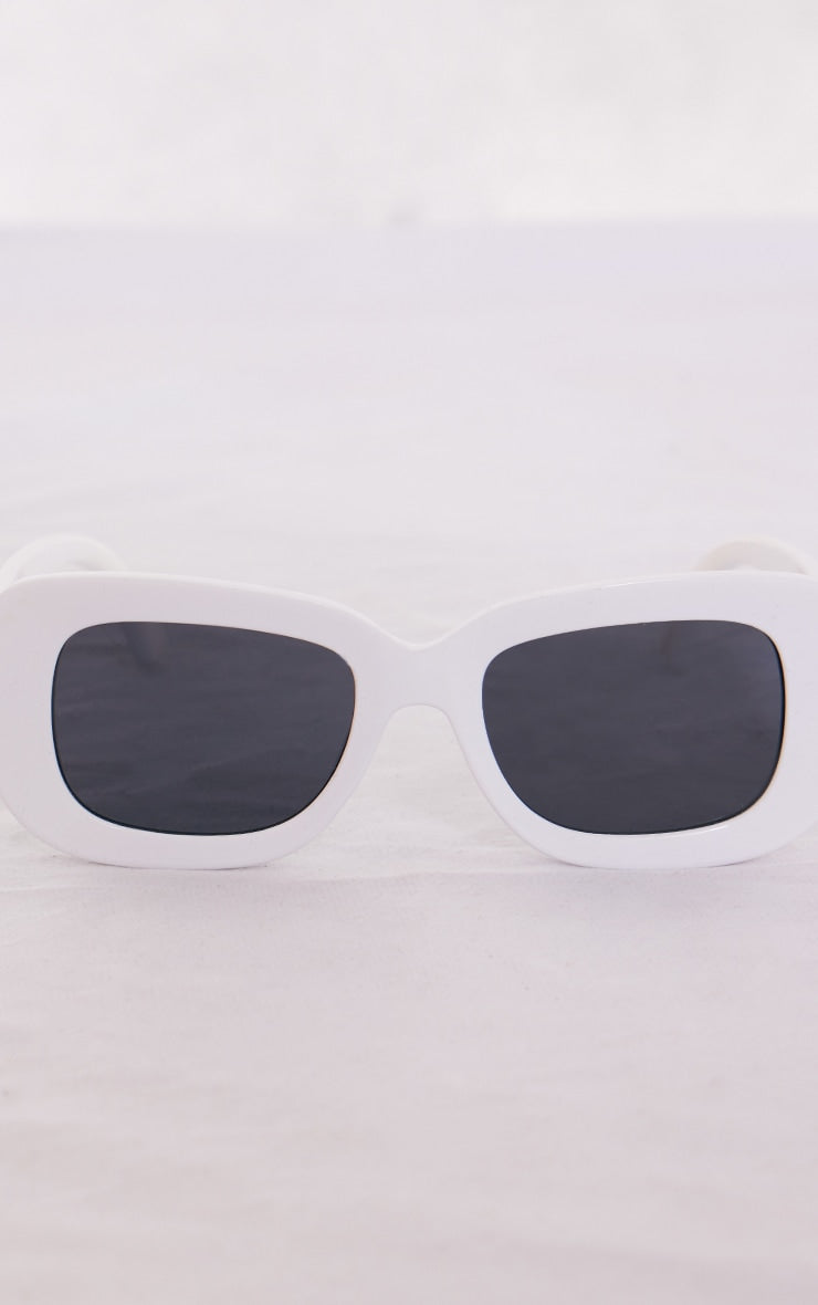 White Oversized Retro Sunglasses