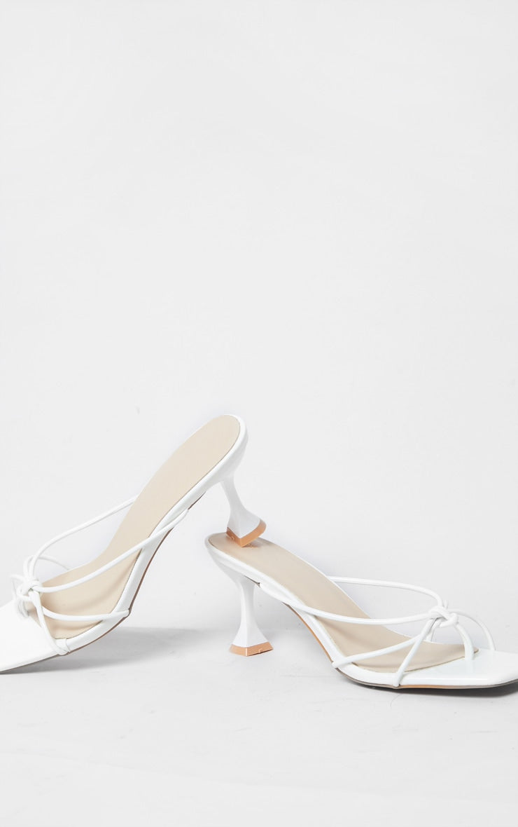 White Knot Toe Thong Low Heel Cake Stand Mules